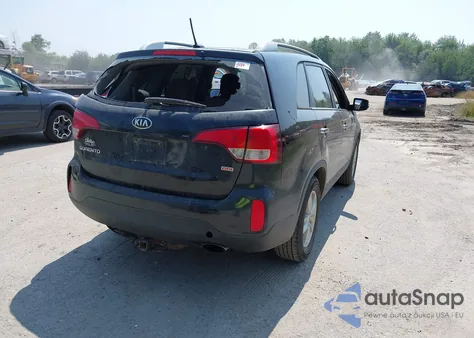2015 Kia Sorento Lx из США, поврежденный, VIN 5XYKTDA68FG579073
